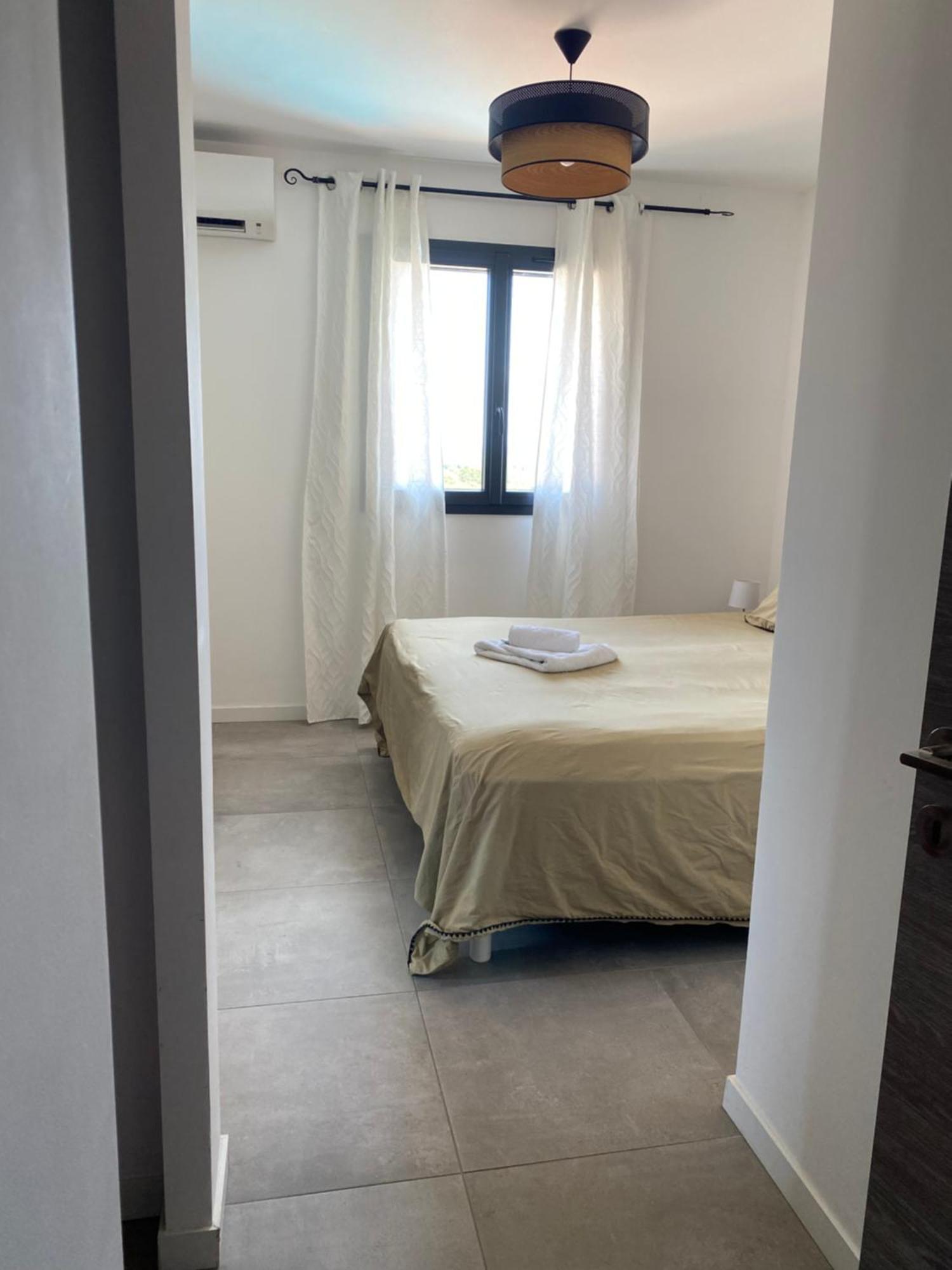 Vakantiehuis En A Vue Panoramique Sur Porto-vecchio ! *