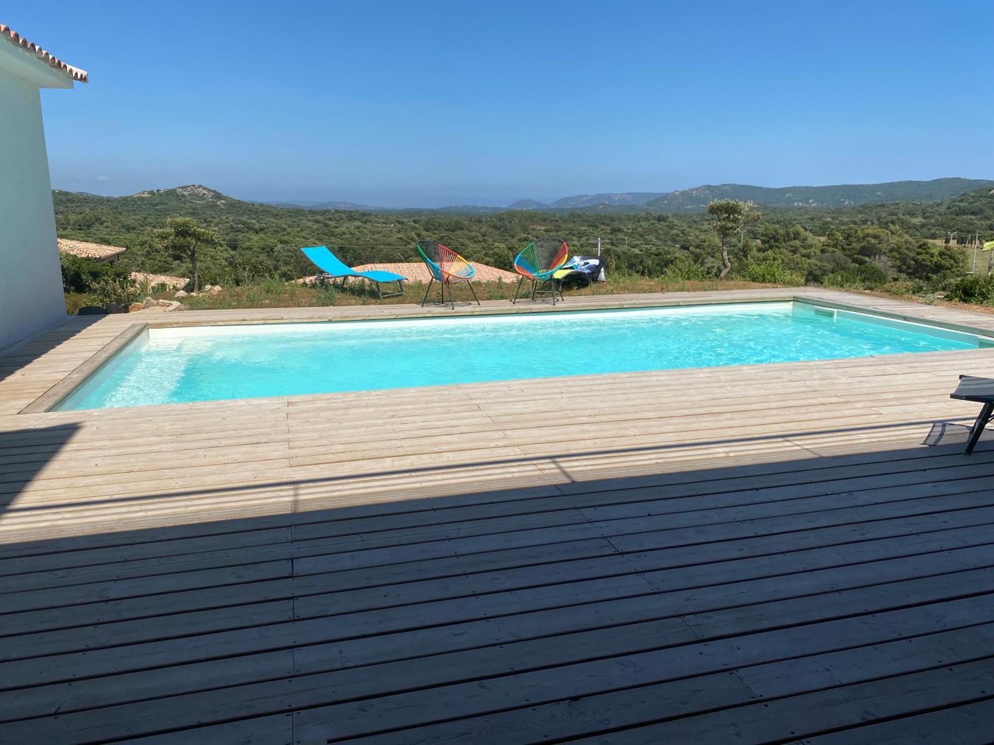 En A Vue Panoramique Sur Porto-vecchio ! * Sotta